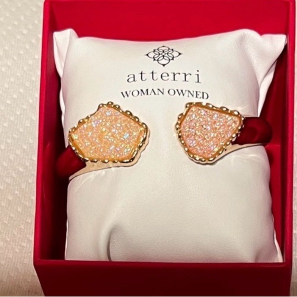 Atterri Gold and Pink Bracelet